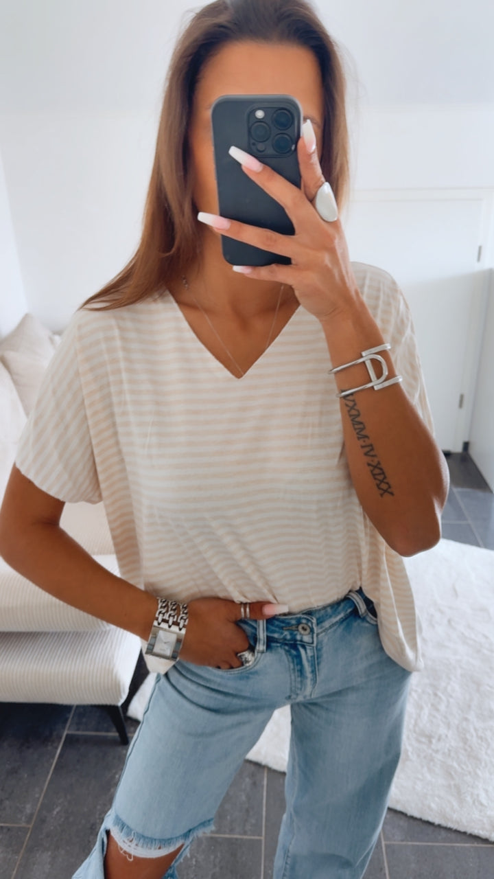T-shirt Oberteil mit V-Ausschnitt / beige -weiss  Art. 10314