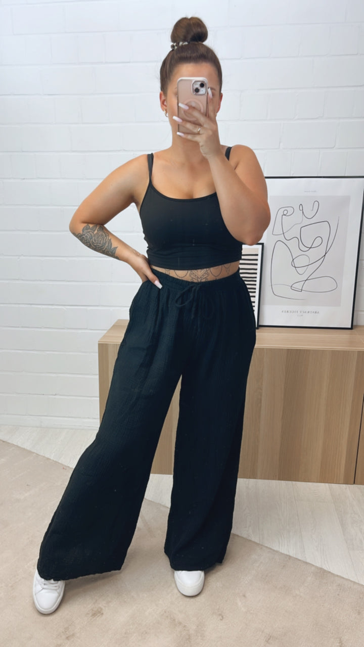 lockere, lange Musselin Hose / schwarz Art. 10675