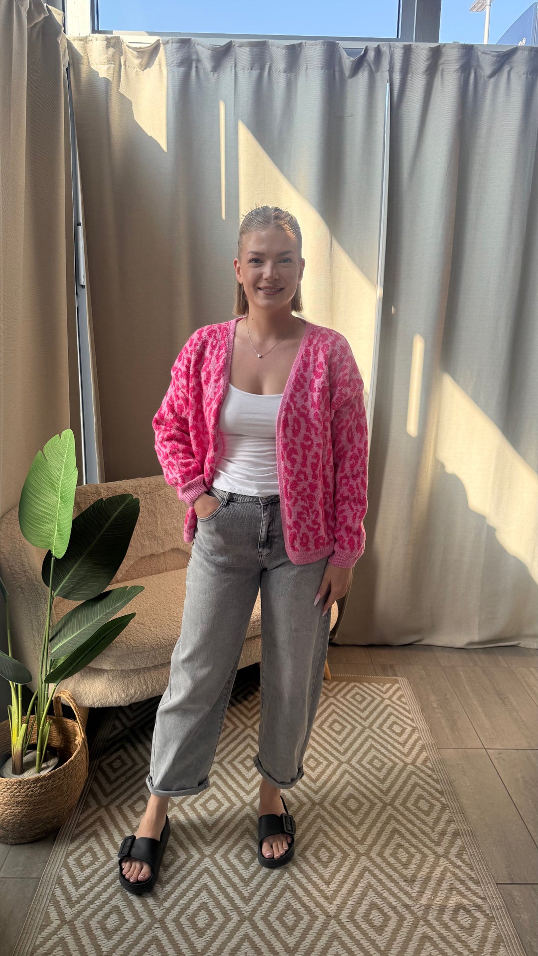 kurzer Leo Cardigan / soft pink - pink Art. 16075