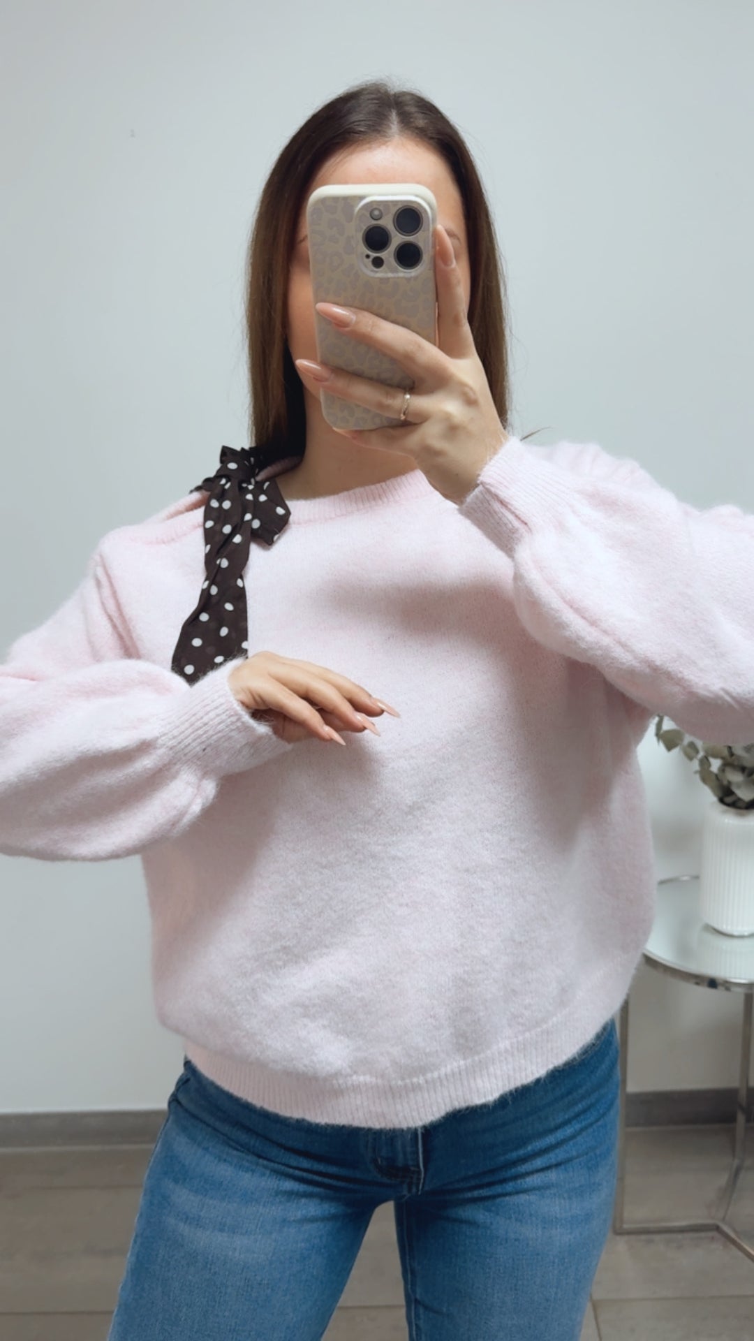 ONE SHOULDER Pullover, Punkte Schleife / soft rosa Art. 13819