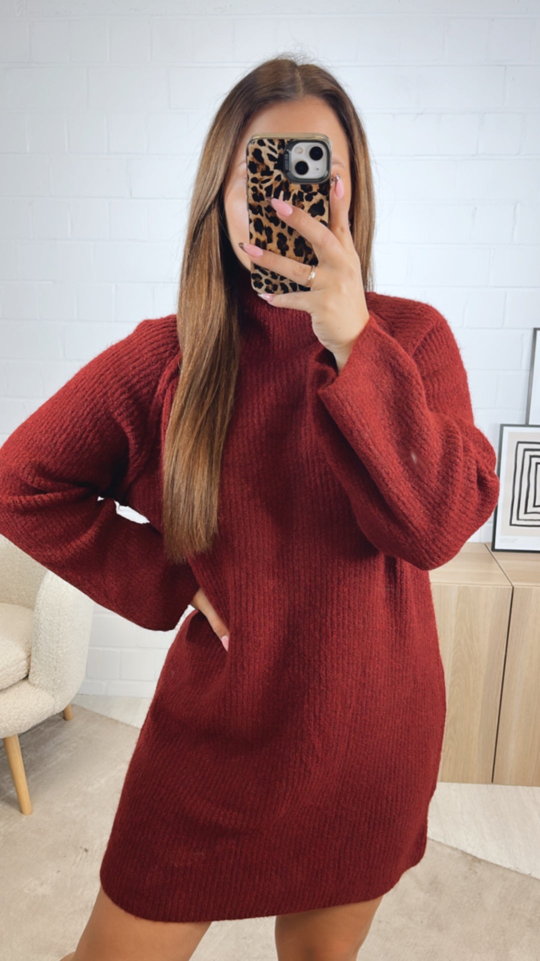 gradliniges Strick Kleid / Long Pullover mit weitem Arm, Stehkragen / bordeaux rot Art. 12795