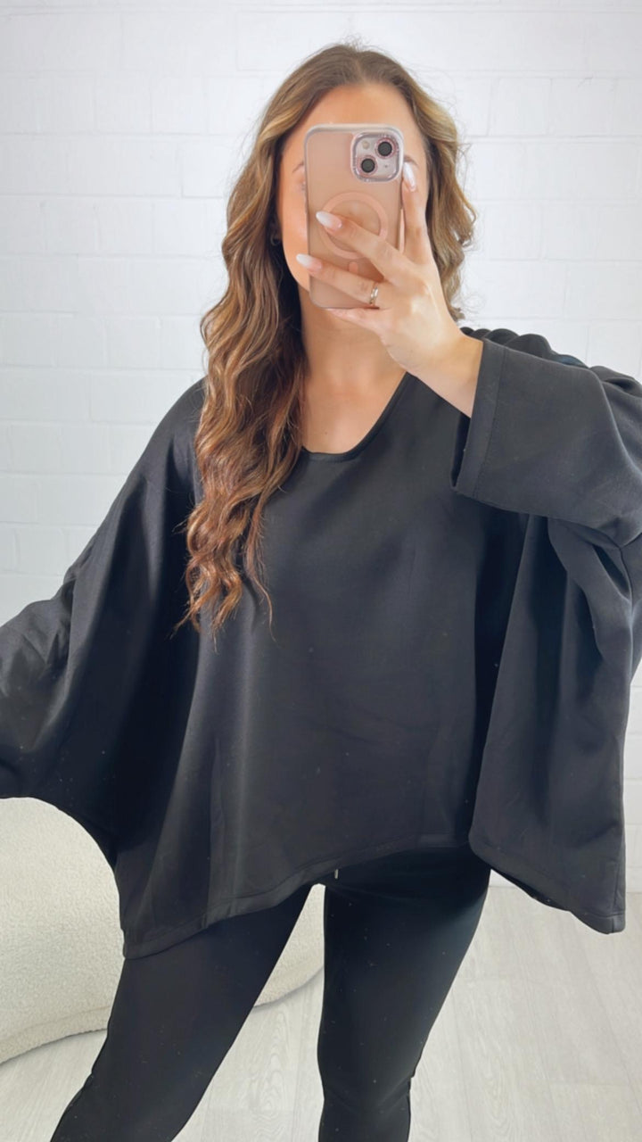 Oversize Sweater mit V-Ausschnitt / schwarz Art. 10012