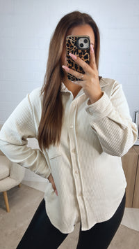 Bluse im Cord Look mit Brusttasche / creme Art. 12482