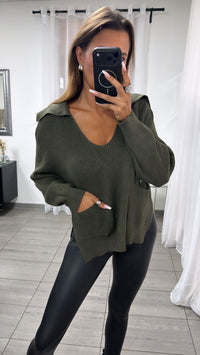 Strick Pullover mit tiefem Ausschnitt und Kragen / dunkel khaki Art.16380