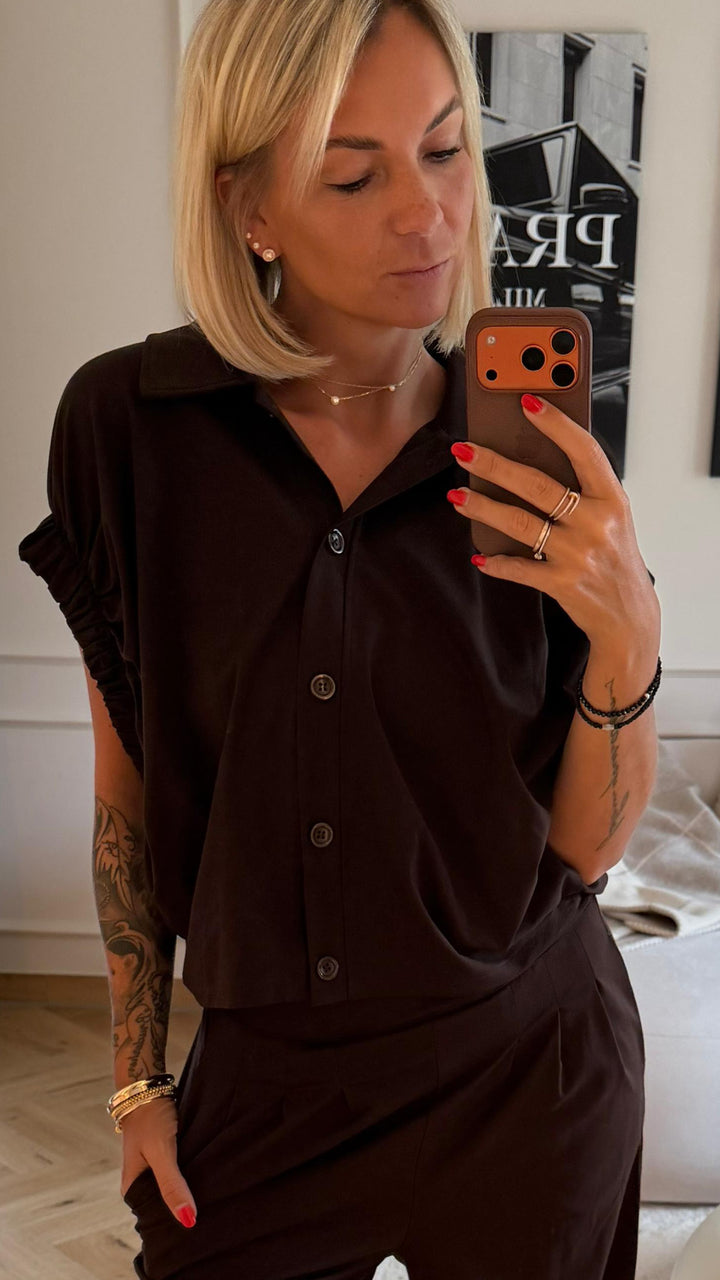 elegante Kurzarm Bluse mit Raffärmeln / braun Art. 15455