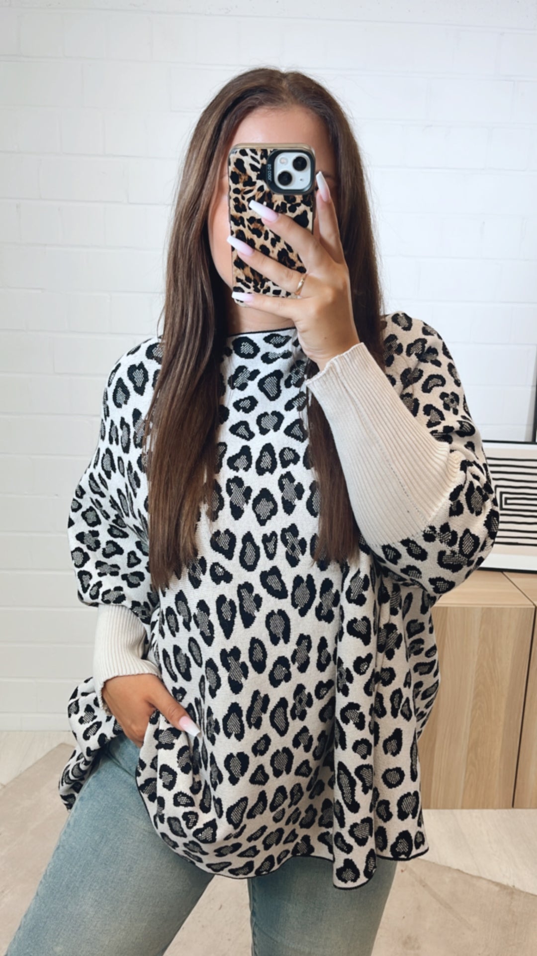 LEO ultra weicher Pullover mit Fledermausärmeln / creme - schwarz Art. 11168