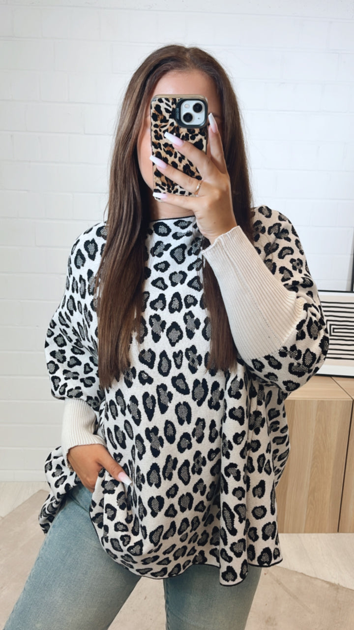 LEO ultra weicher Pullover mit Fledermausärmeln / creme - schwarz Art. 11168