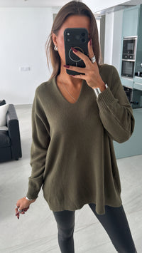 Viskose Mix Pullover mit V-Ausschnitt / khaki Art. 16240