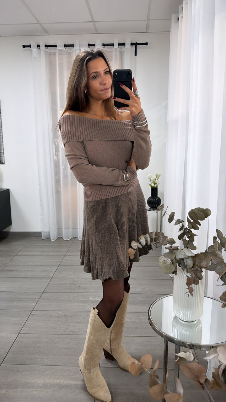 kurzer Strick Pullover mit variablem Schalkragen / taupe Art. 16722