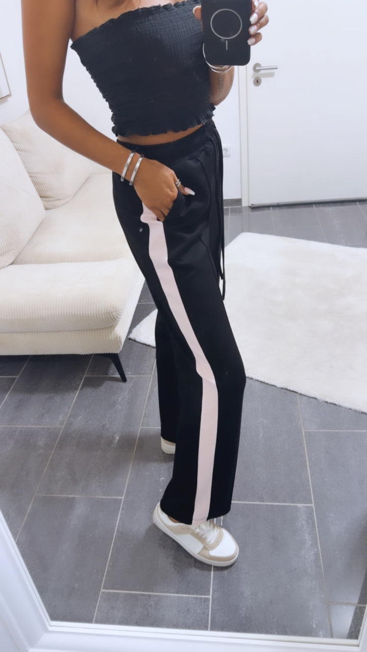 Butterstoff Hose mit Taschen und seitlichen Streifen / schwarz - rosa Art.15123