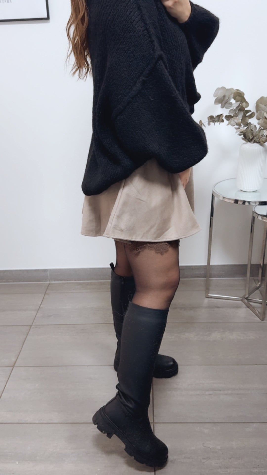 VELOURS ausgestellter Rock mit Spitzenhose / taupe Art. 13153