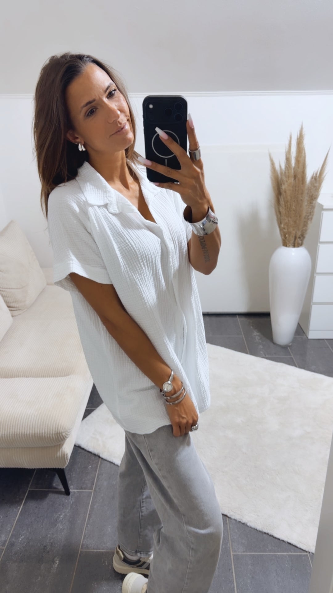 Oversize Musselin Bluse mit T-Shirt Ärmeln / weiß Art.15046