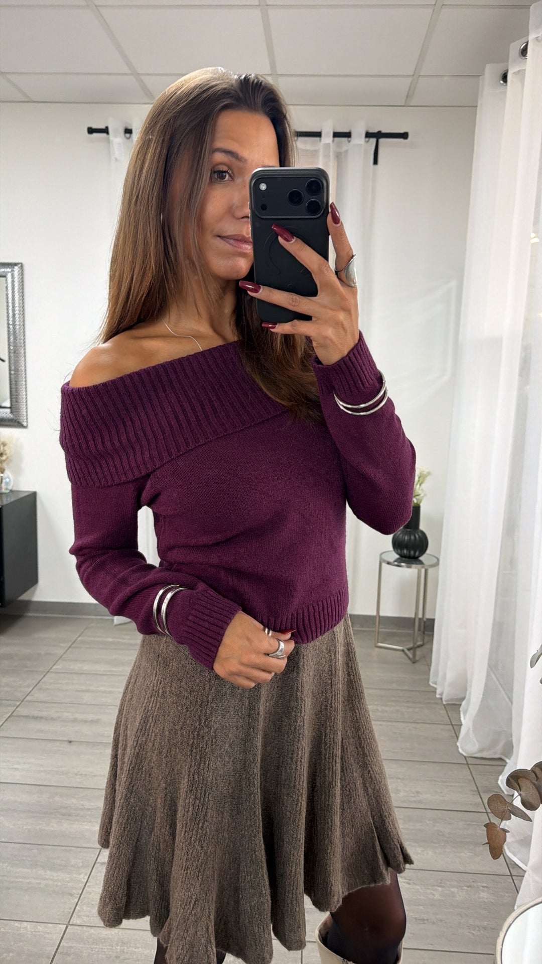 kurzer Strick Pullover mit variablem Schalkragen / aubergine Art. 16720