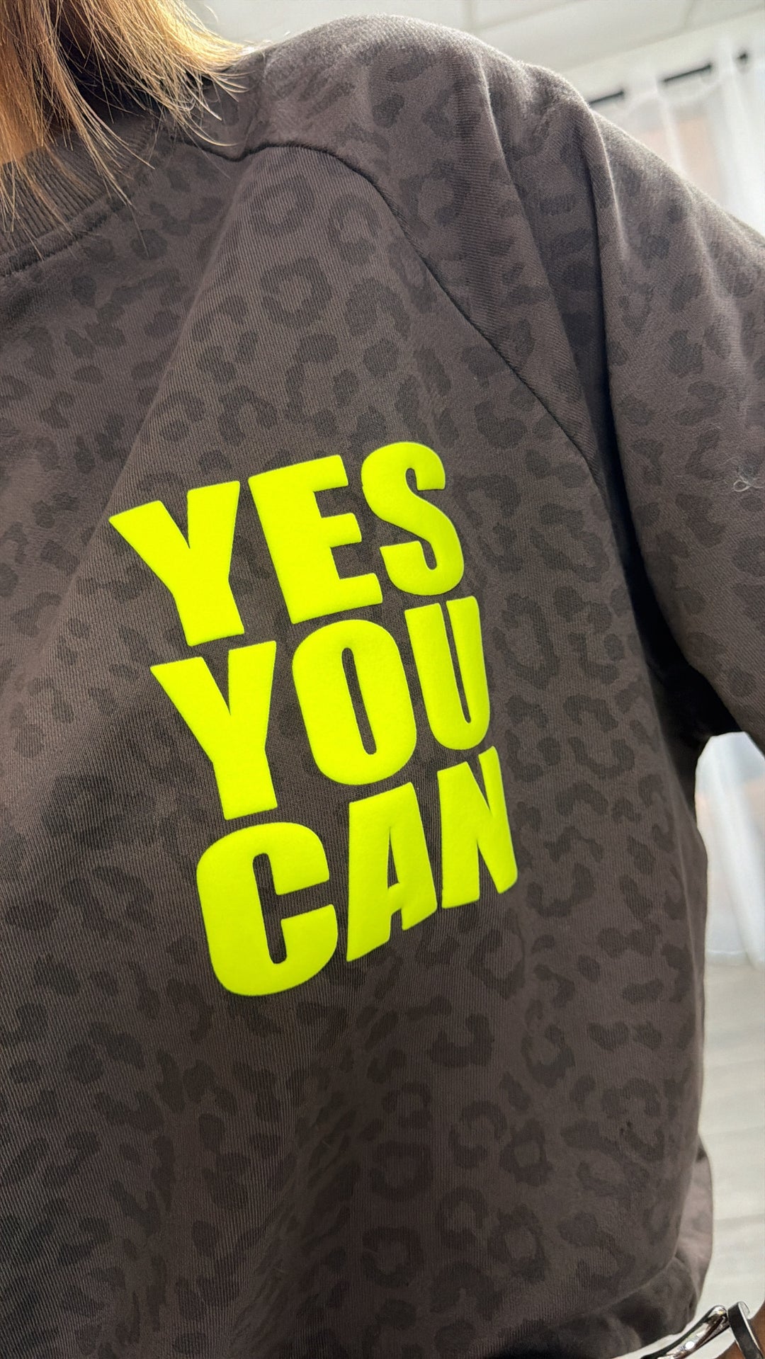 LEO Sweat Shirt " YYC " / braun - dunkel braun Art. 15859