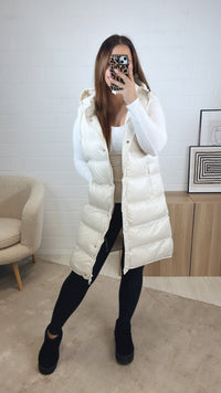 Weste in matt - glänzender Optik / creme Art. 12951