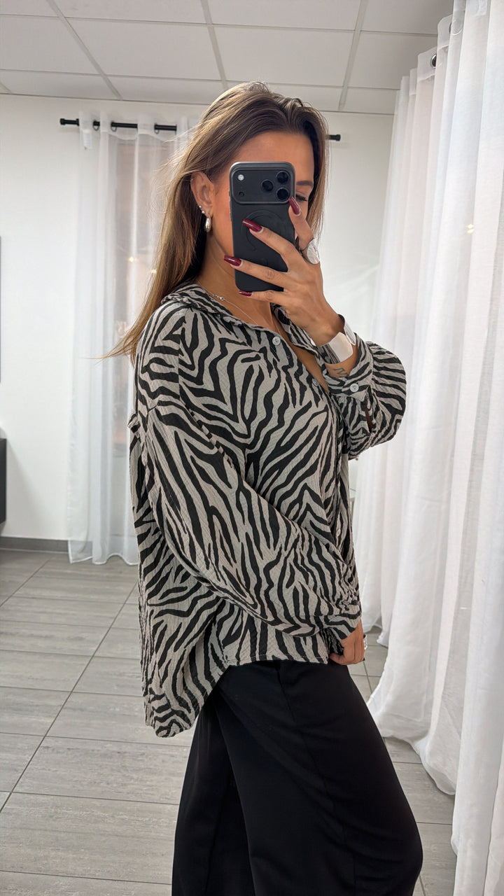ZEBRA KURZE Oversize Musselin Bluse / grau - schwarz Art. 16462