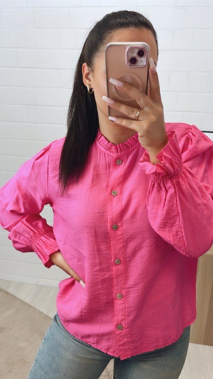 schmale Bluse mit Volant Ausschnitt / pink Art. 10788