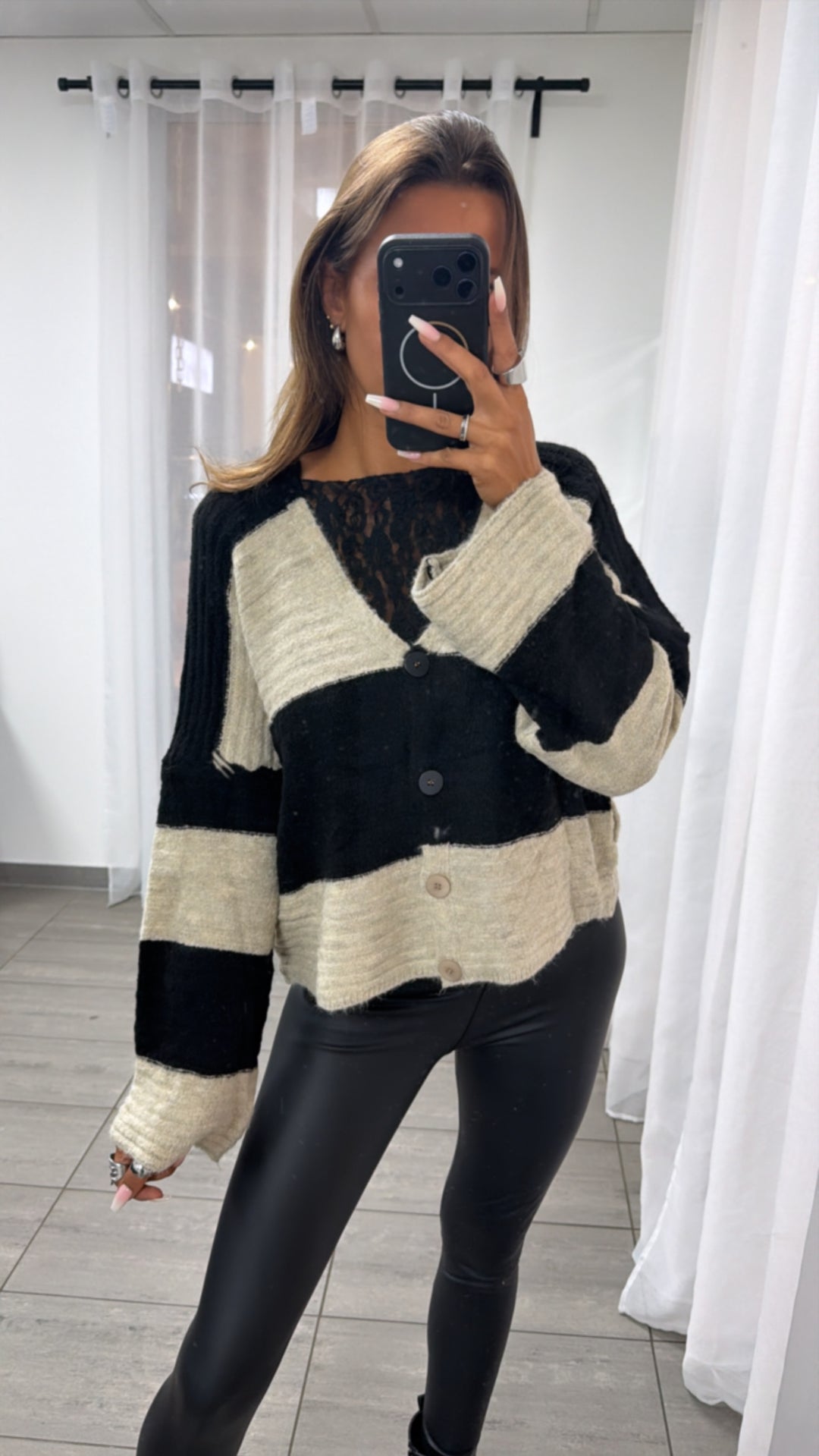 Breite Streifen Oversize Cardigan / schwarz - beige Art.16315
