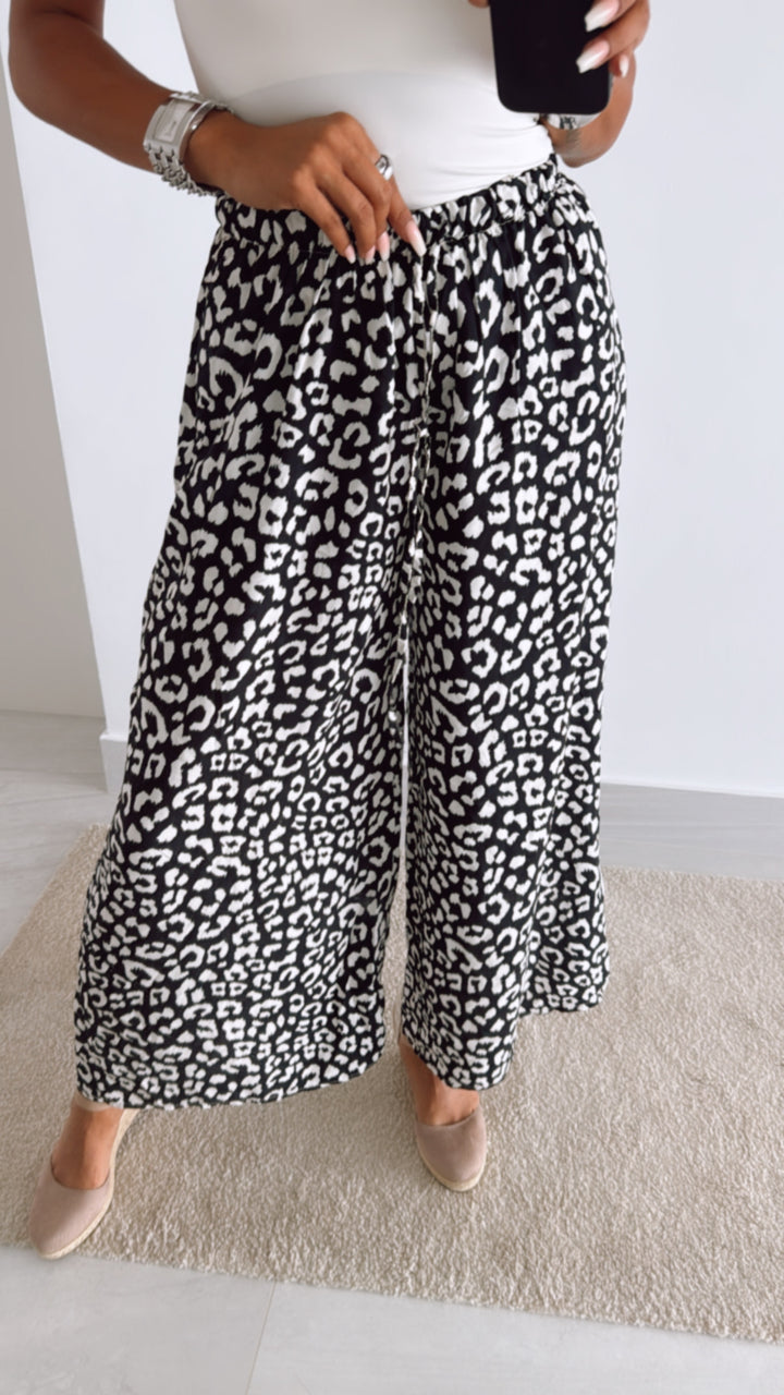 leichte LEO Hose / schwarz - weiss Art. 10881
