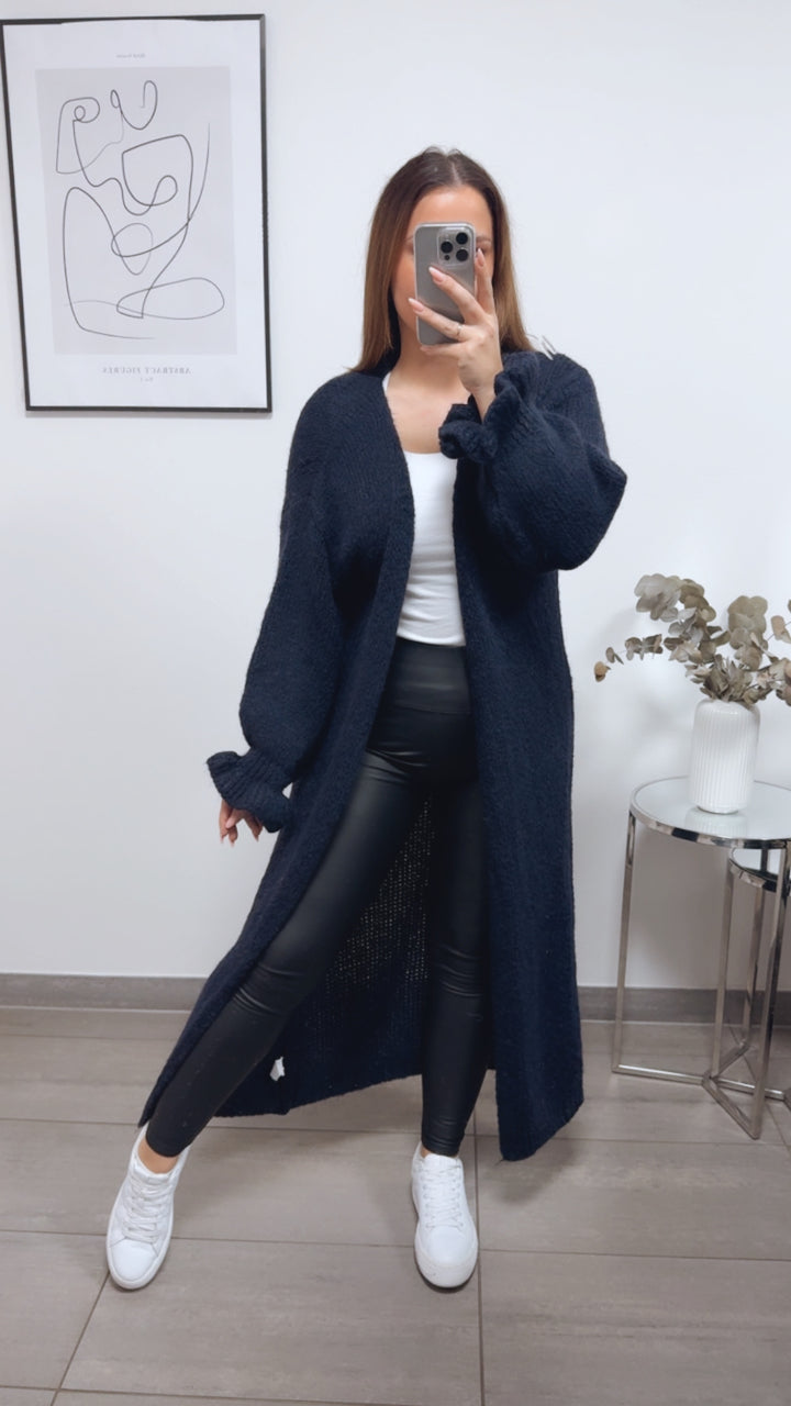langer Kuschel Cardigan mit Volant Ärmeln / blau schwarz Art. 13239