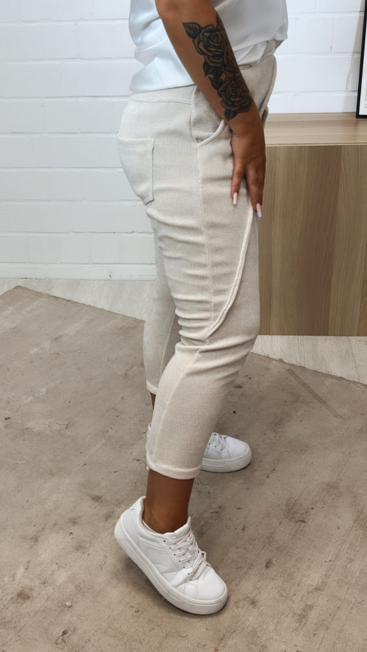 CORD OPTIK Jogger Hose mit tiefem Schritt, gestreifter Bund / creme Art. 11248