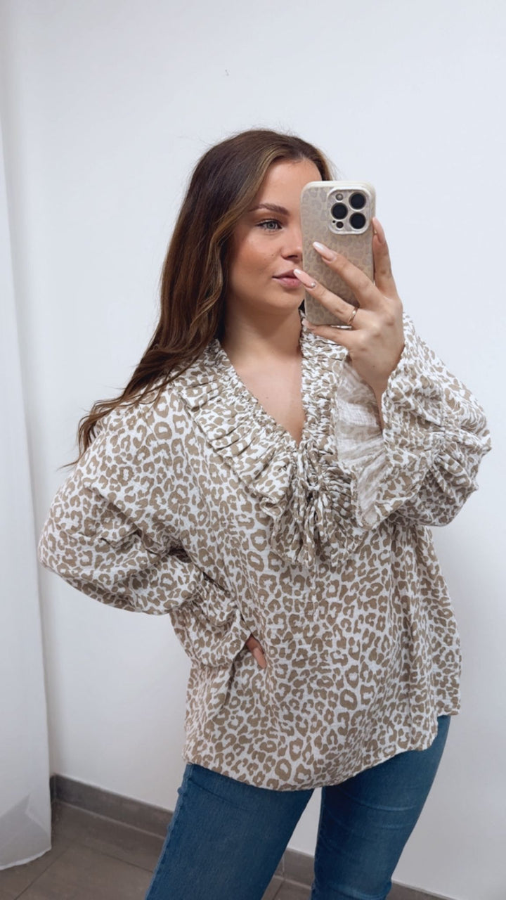 LEO Musselin Bluse mit Volant Ausschnitt / weiss - beige Art. 14732