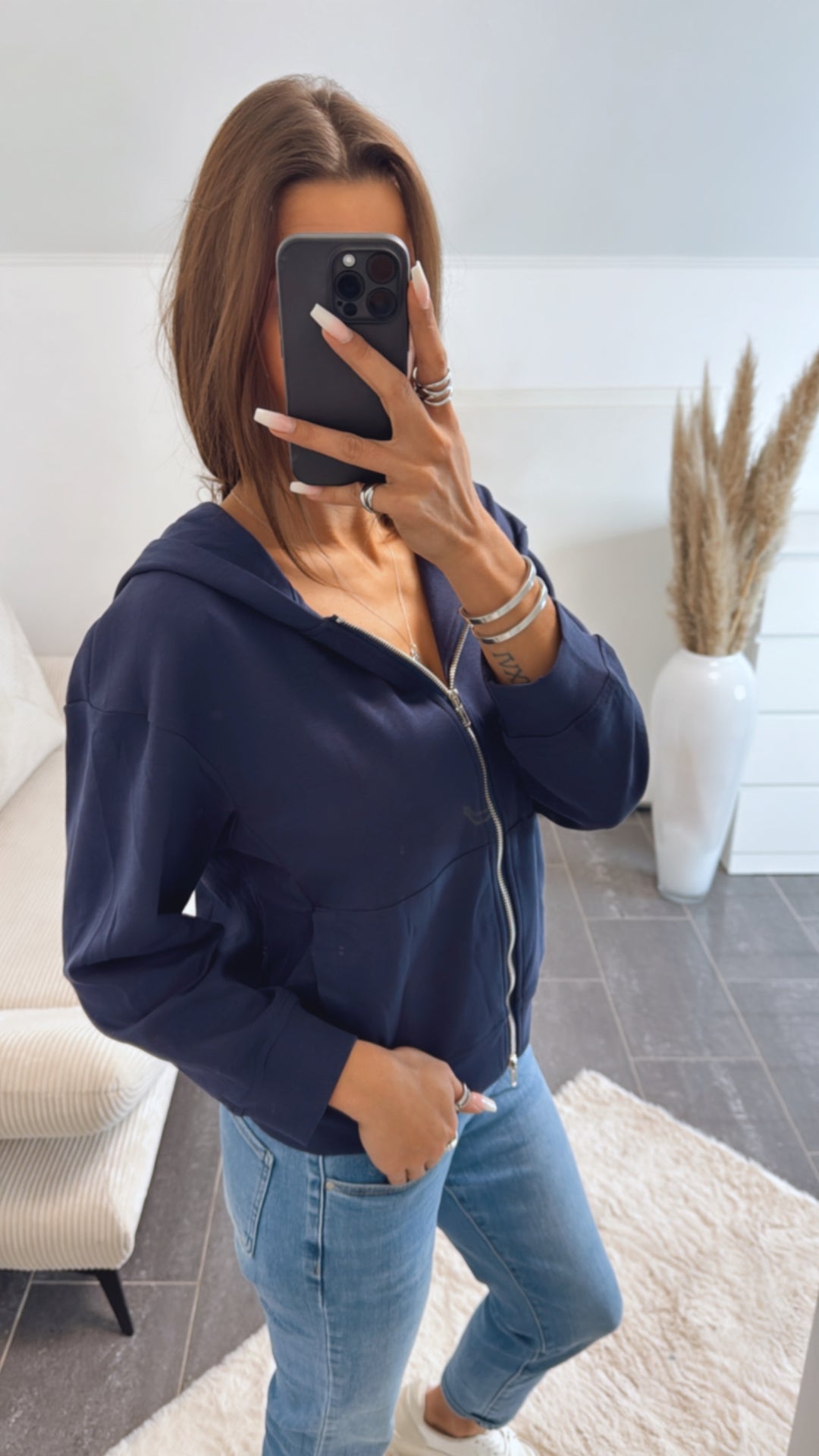 Kapuzen Strick Jacke, silberner Reißverschluss, Taschen / dunkel blau Art. 8744