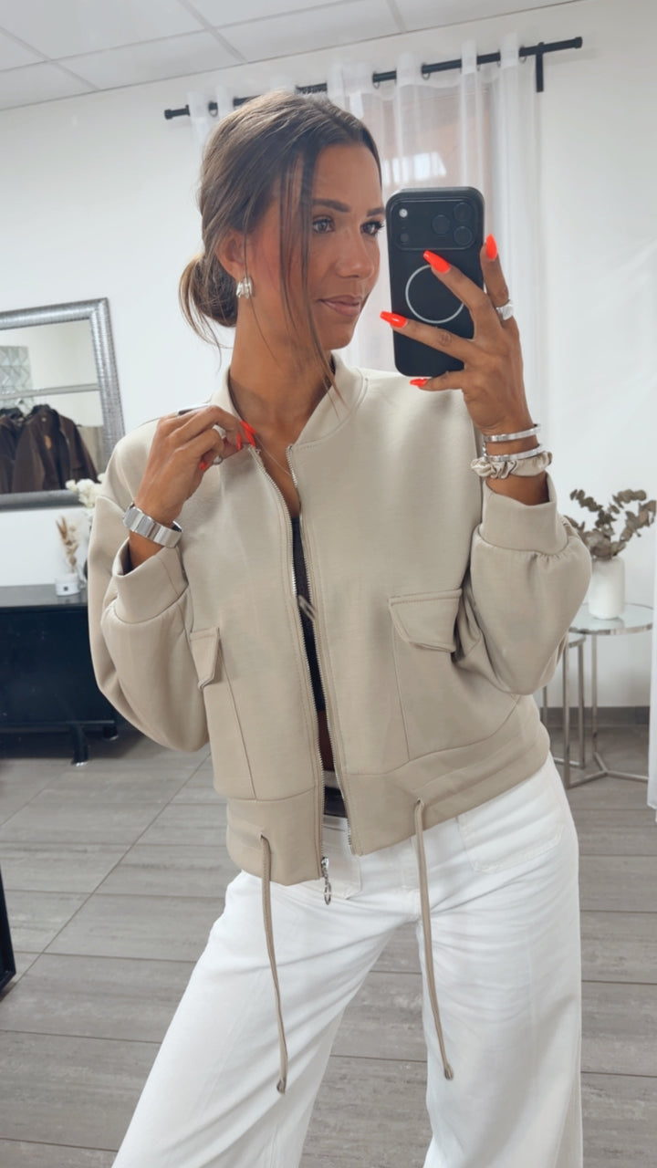 Casual Jacke mit Taschen / beige Art. 16079