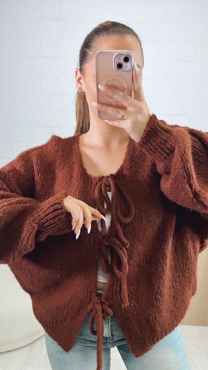 Strick Cardigan zum schnüren / dunkel braun Art. 9430
