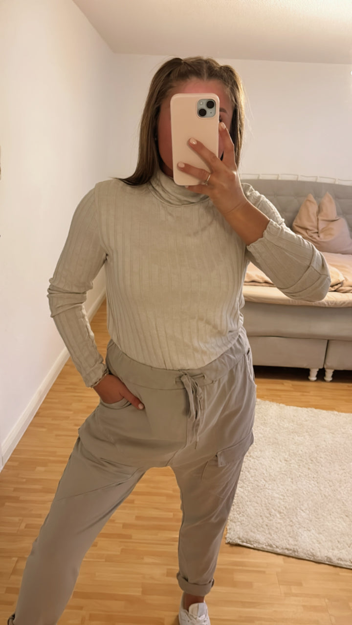 Langarm Oberteil mit Rollkragen, Ripp Optik / beige Art. 7594