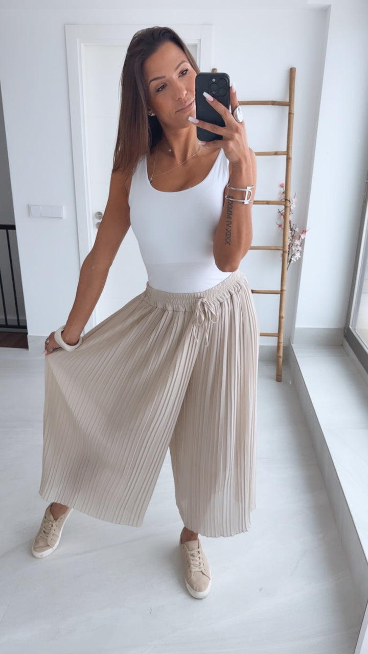Plissee Hose / beige Art. 0525