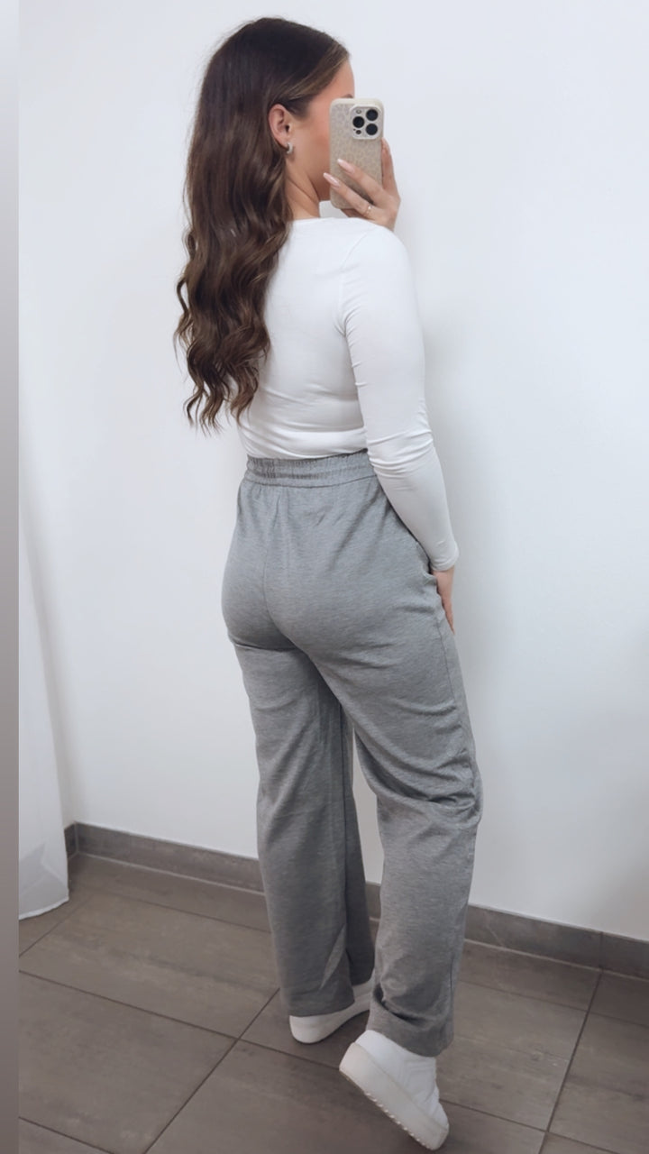 Baumwoll - Viskose - Mix Hose, gradliniges Bein / hell grau Art. 14628