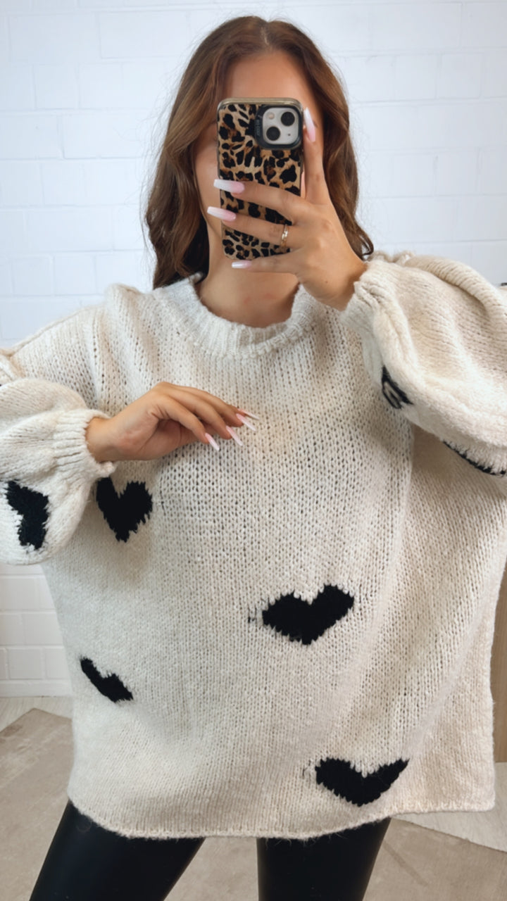HERZEN Oversize Kuschel - Pullover / creme - schwarz Art. 12313