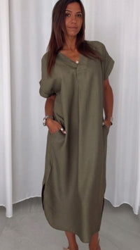 Viskose Maxi Kleid mit Taschen, seitlicher Schlitz / khaki  Art. 15779