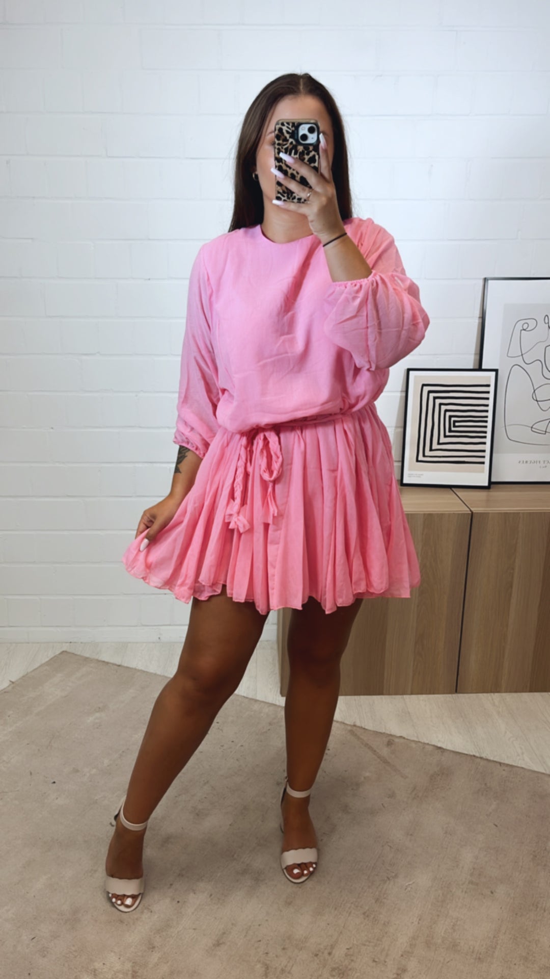 schickes Kleid mit geflochtenem Gürtel / pink Art. 10491
