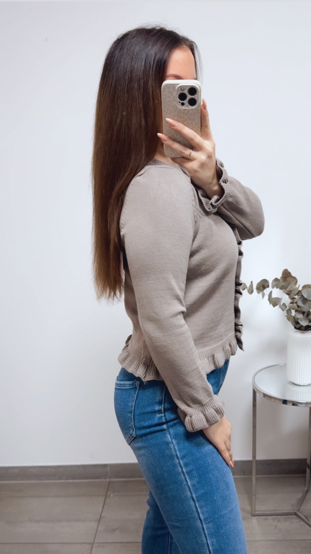 VOLANT leichter Strick Cardigan, goldene Knöpfe / taupe Art. 13812