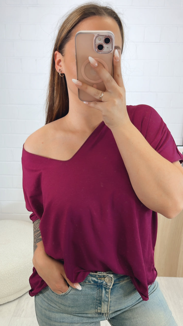 T-shirt Oberteil mit V-Ausschnitt / aubergine Art. 9794