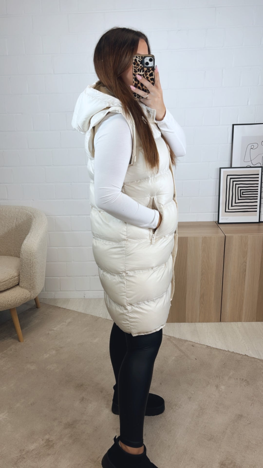 Weste in matt - glänzender Optik / creme Art. 12951