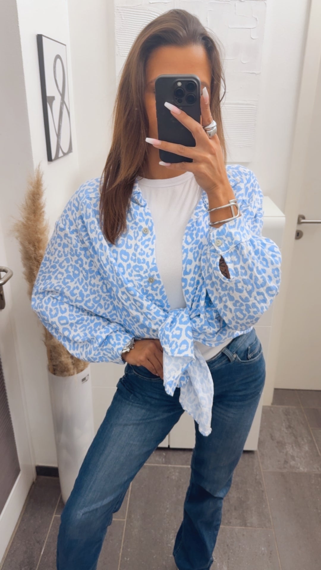 LEO KURZE Oversize Musselin Bluse / weiss - hell blau Art. 13761