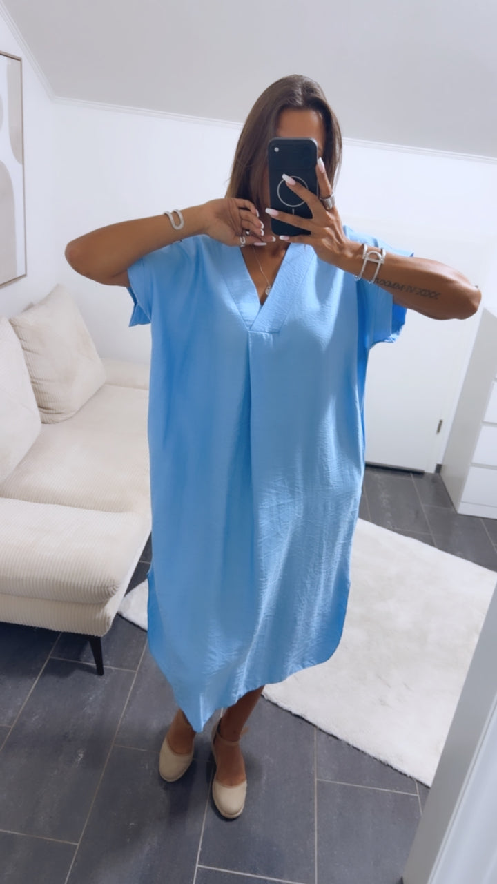 Viskose Maxi Kleid mit Taschen, seitlicher Schlitz /hell blau Art. 15362