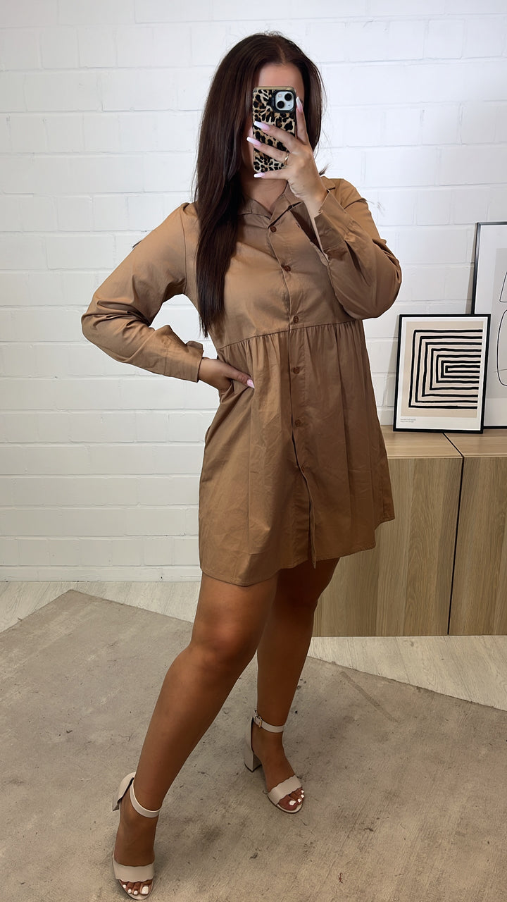 Blusen Kleid mit Kragen / camel Art. 11246