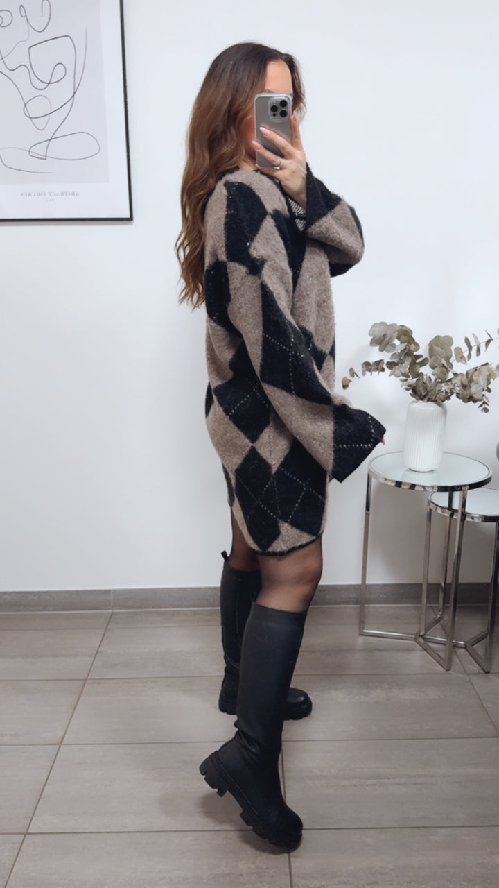 ARGYLE flauschiges Strick Kleid / schwarz - braun meliert - weiss Art. 13165