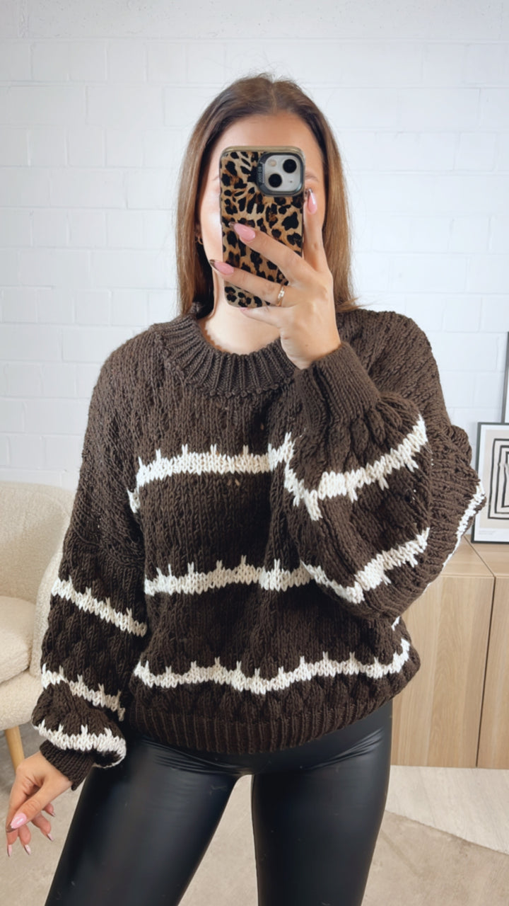 Pullover in ausgefallener Strickart / schoko braun - creme Art. 12805