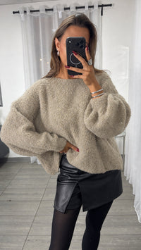Bouclé Pullover mit breitem Rundausschnitt / beige Art. 16434