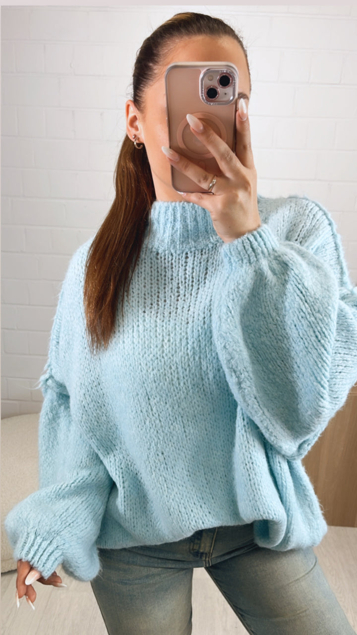 Ultra Oversize Kuschel - Pullover / hell blau Art. 9741