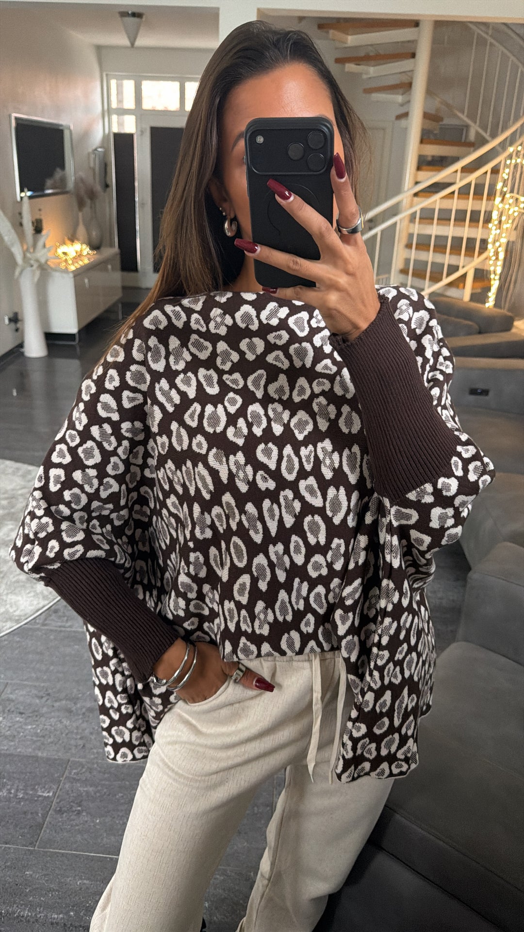 LEO ultra weicher Pullover mit Fledermausärmeln / schoko braun - weiß Art. 16550