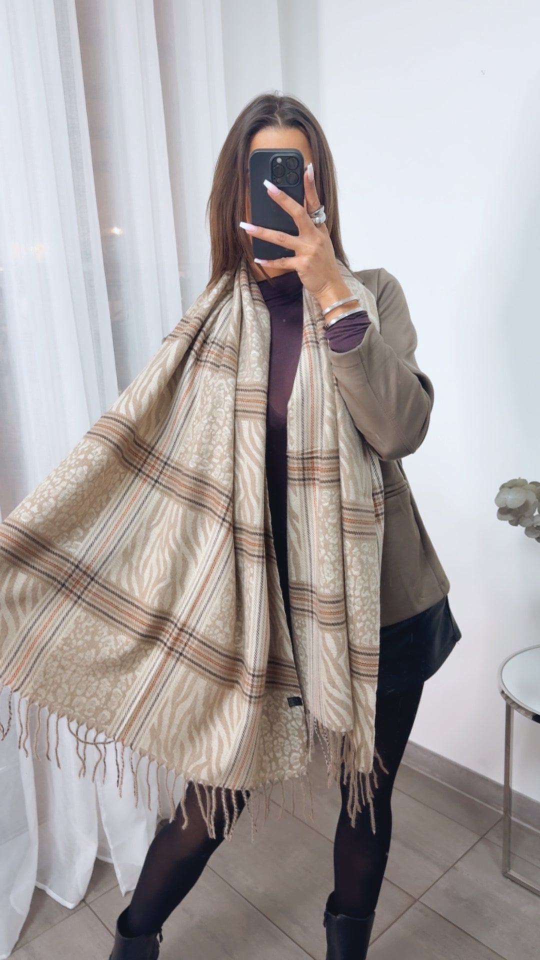 Statement Schal – Mix aus Karo & Animal / beige - orange Art.13930