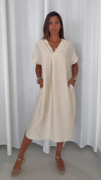 Viskose Maxi Kleid mit Taschen, seitlicher Schlitz / beige Art. 15361