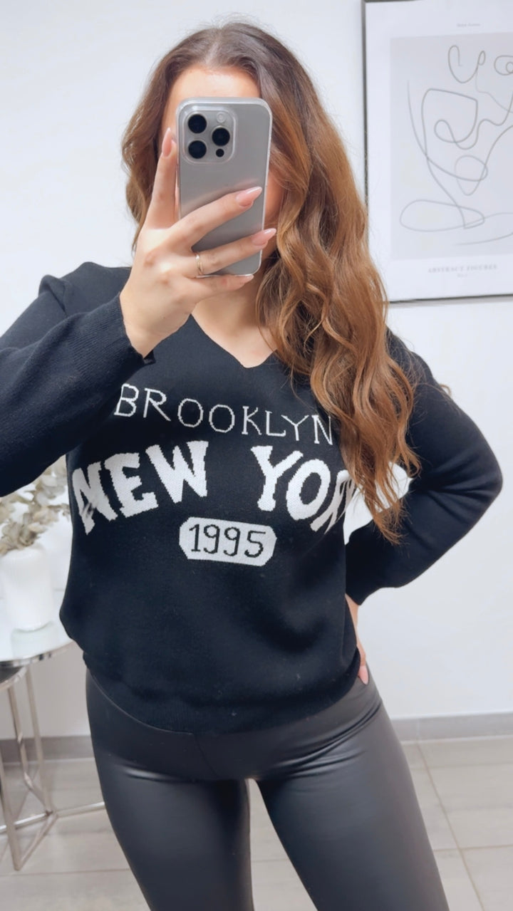 weicher Strick Pullover " New York " / schwarz - weiss Art. 13144