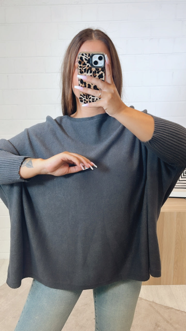 ultra weicher Pullover mit Fledermausärmeln / anthrazit Art. 11215